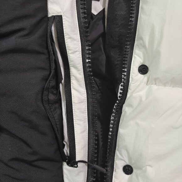 Canada Goose White Hooded Down Jacket - Picture 10 of 14